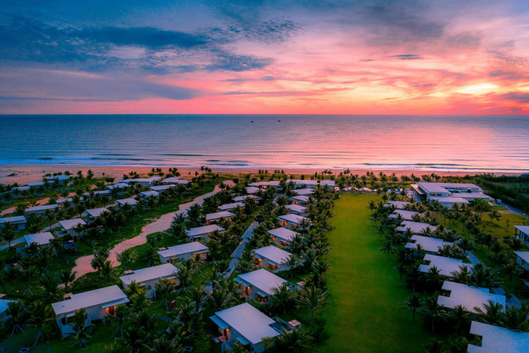 Maia Quy Nhơn Beach Resort